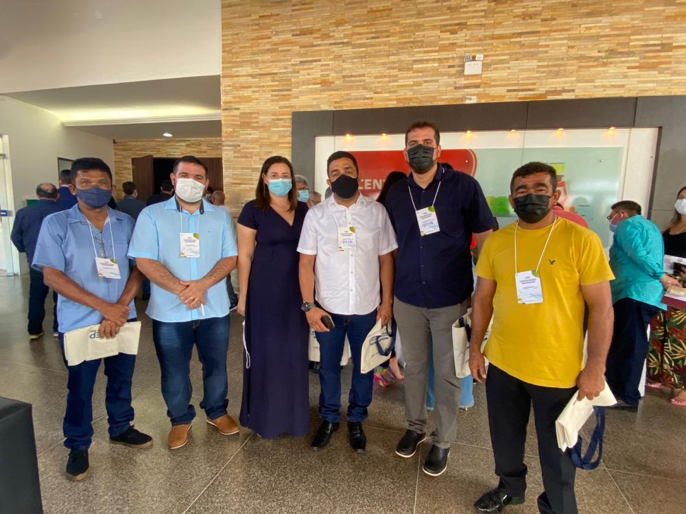 Vereadores de José de Freitas participam de evento da AVEP em Luís Correia