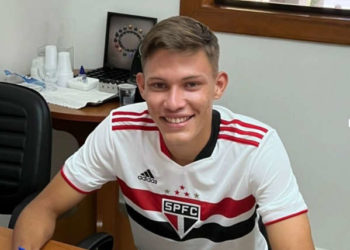 Jovem Piauiense assina contrato com o São Paulo