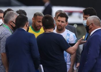 Fifa determina que duelo Brasil x Argentina ocorra em novo local