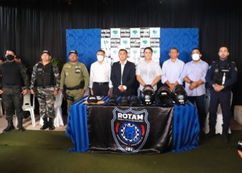 Prefeito Roger Linhares inaugura ronda motorizada e reforma da Central de regulação de assistência à saúde