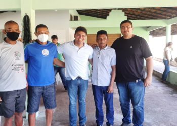 Reunião: Vereador Chagas do Sindpesca recebe visita em sua residência do dep. estadual Oliveira Neto