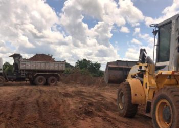 Prefeitura de José de Freitas recupera estrada vicinal e beneficia Comunidade Boa Esperança dos Cirilos