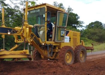 DER-PI inicia restauração de rodovia entre Teresina e José de Freitas