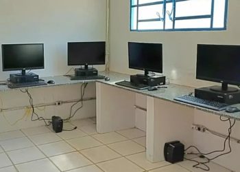 Prefeitura de José de Freitas instala novo laboratório de informática na escola Agripina Portela