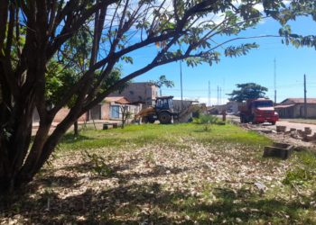 Prefeitura de José de Freitas da início a reforma da Praça do Bairro Santo Antônio