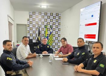 Prefeito Roger Linhares assina convênio com a Secretaria Municipal de Segurança e a Polícia Rodoviária Federal