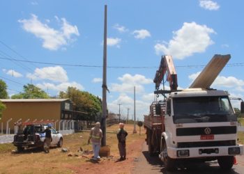 Prefeitura de José de Freitas instala 7 novos postes com lâmpadas LED