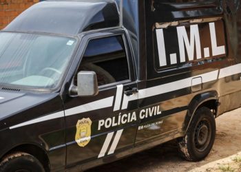 Jovem é assassinada a tiros dentro de residência em Pedro II