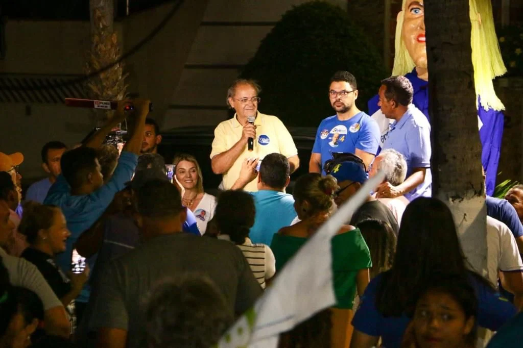 Durante carreata em Luís Correia, Sílvio fala sobre desenvolver o litoral