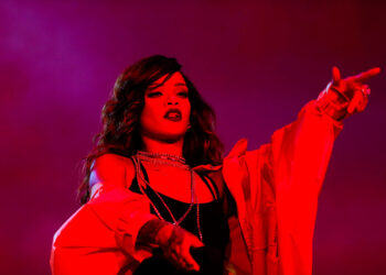 Após 6 anos sem lançamentos, Rihanna anuncia música para novo ‘Pantera Negra’