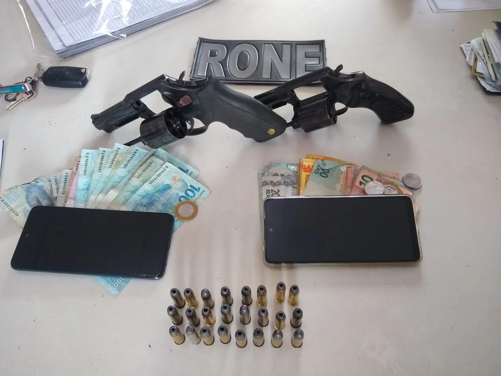 Sargento reformado do Maranhão é preso com armas sem registro em Teresina