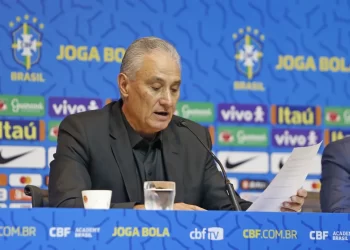 Tite apresenta os 26 jogadores da Copa do Mundo no Qatar nesta segunda-feira (7)