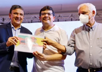 Governador, vice e senador eleitos serão diplomados hoje; veja perfis