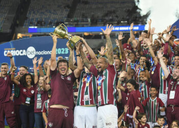 Fluminense atropela o Flamengo por 4 x 1 e é campeão carioca de 2023