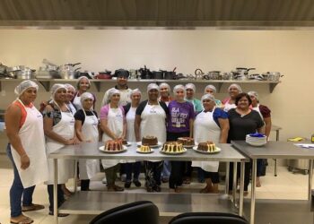 Curso gratuito de caseirinhos promovido pela prefeitura capacitou e inspirou freitenses