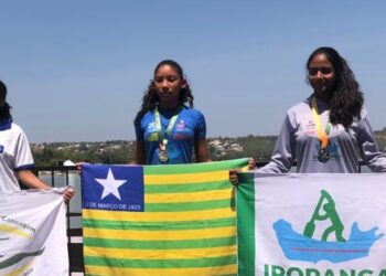 Atletas da escola Iporanga de José de Freitas conquista 32 medalhas em Campeonato Brasileiro de Canoagem
