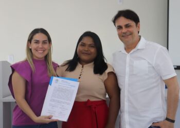 Prefeito Roger Linhares empossa novos agentes de saúde em José de Freitas