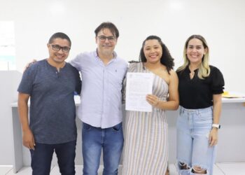 Nova agente de saúde e professora tomam posse em José de Freitas