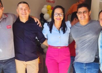 Ex-vereadora do PT deixa partido para disputar prefeitura de José de Freitas