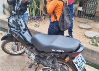Polícia Militar recupera motocicleta roubada na PI-366 entre José de Freitas e Lagoa Alegre