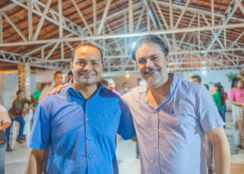 Prefeito Roger Linhares indica Pedro Gomes (PT) como seu sucessor em José de Freitas