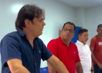 Prefeito Roger Linhares se reúne com Comerciantes para discutir estratégias de reforma do Mercado Municipal