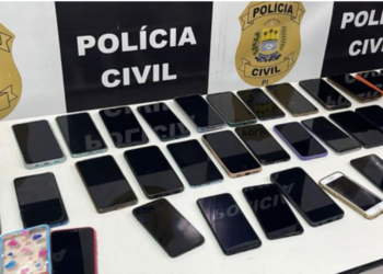Mulher é presa em blitz com mais de 43 celulares roubados durante festa em José de Freitas