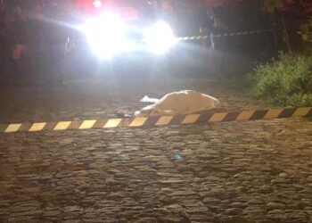 Jovem é morto a tiros no bairro  Marmelada em José de Freitas