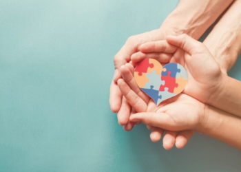 Abril Azul: benefício da Tarifa Social de Energia Elétrica é garantido para pessoas com autismo