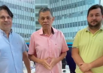 Prefeito Roger Linhares se reúne com Agespisa para tratar do abastecimento de água em José de Freitas