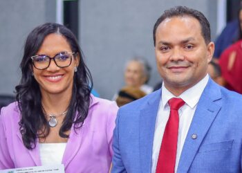 Pedro Gomes e Andreia Ferreira tomam posse em José de Freitas