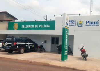 Homem é baleado em frente de casa no bairro Santa Luzia, em José de Freitas