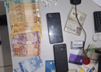 Polícia Militar apreende drogas e prende suspeitos na PI-112 em Miguel Alves