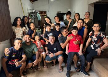 Vereador Abraão Araújo reúne netos e bisnetos para celebrar aniversário da avó Rita Lopes