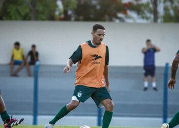 Altos realiza último treino em José de Freitas antes de viagem para Recife