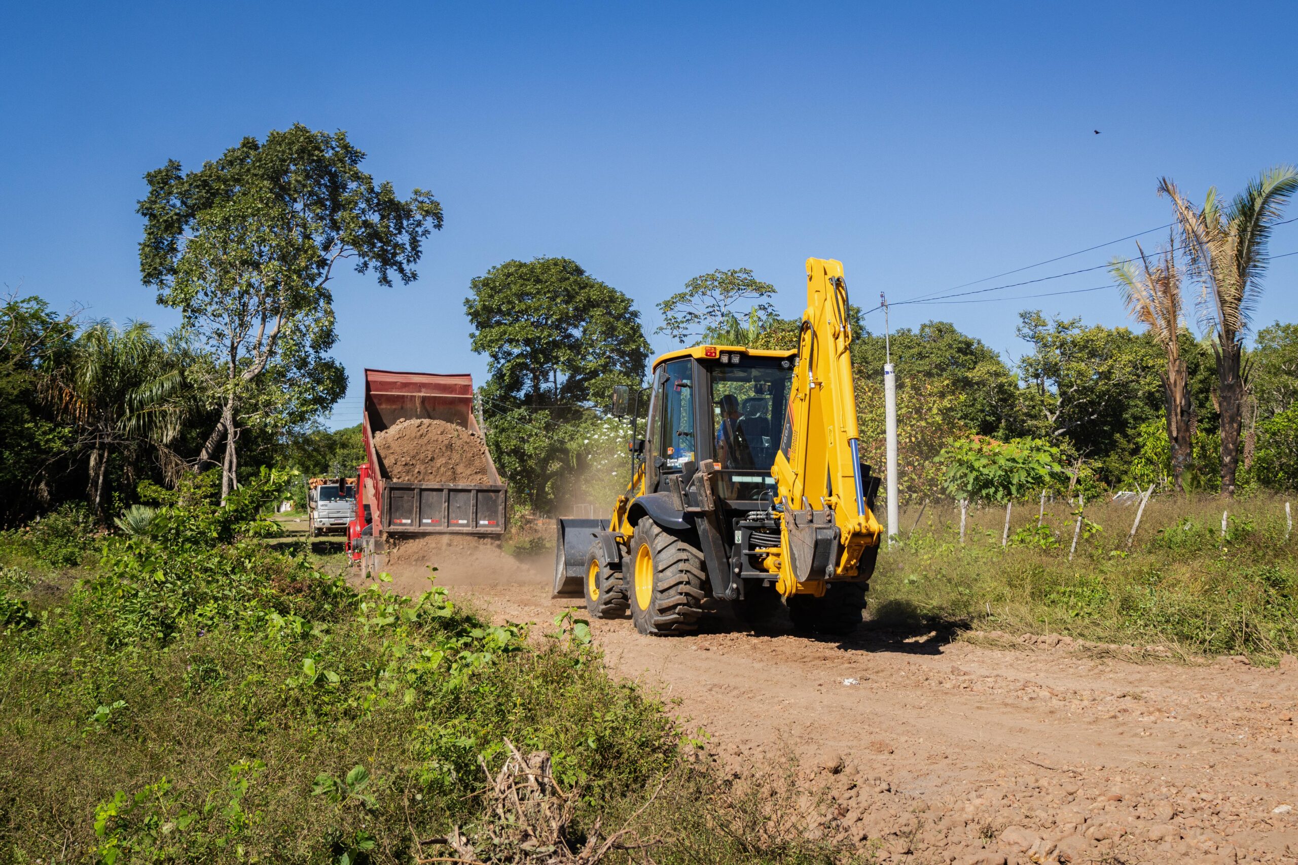 Prefeitura de José de Freitas recupera mais de 46 km de estradas na zona rural