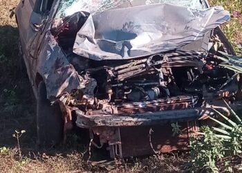 Mulher morre após ser arremessada de carro durante acidente na PI-366 entre José de Freitas e Lagoa Alegre