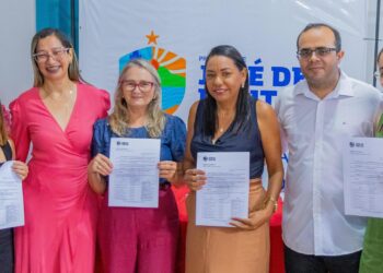 Prefeitura de José de Freitas empossa novos diretores escolares