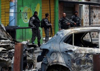 Megaoperação mais letal da história do Rio de Janeiro deixa 64 mortos, sendo 4 policiais