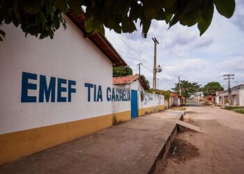 Criminosos invadem escola infantil em Timon e roubam moto e celulares