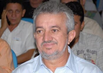 Prefeito de Campo Maior é condenado por improbidade administrativa por usar bens públicos para promoção pessoal