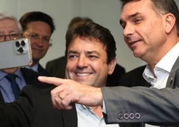 Tiago Junqueira confirma apoio a candidatura de Flávio Bolsonaro a Presidência