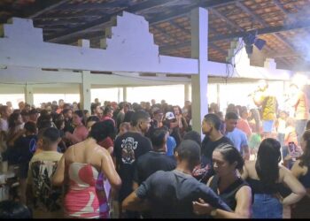 Festa dos Pescadores reúne multidão em José de Freitas com competições, carreata e muita música