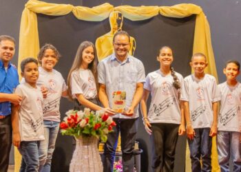 José de Freitas realiza primeira edição do Prêmio Barítono Raimundo Pereira de Mérito Musical e Cultural