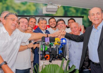 Gil Carlos ressalta força da base aliada após oficialização da chapa para 2026