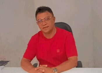 João Araújo homenageia Dona Maria Rosa pelos seus 100 anos de vida em José de Freitas