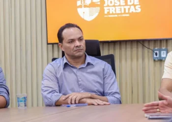 Prefeito Pedro Gomes inicia nova etapa para organizar o trânsito de José de Freitas